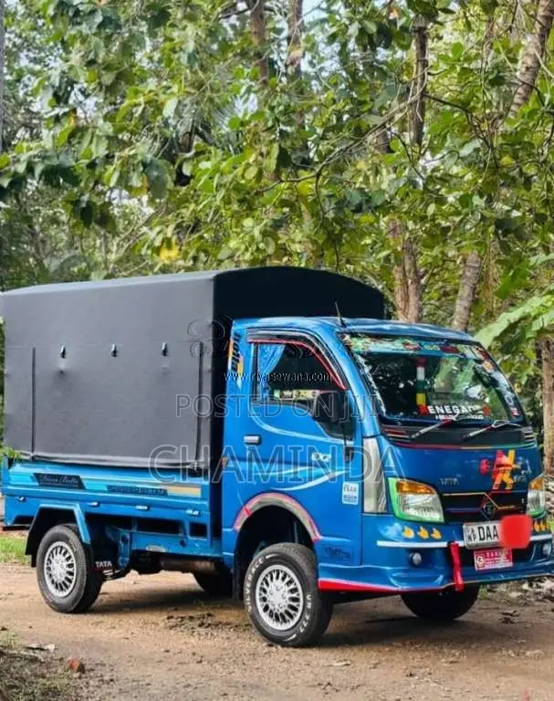 Tata Dimo Batta 2015 Lorry (Used)
