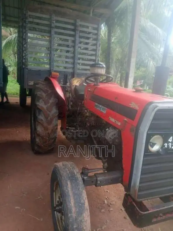 Massey-Ferguson 240 1996 Tractor (Used)