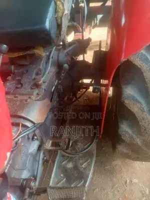 Massey-Ferguson 240 1996 Tractor (Used)