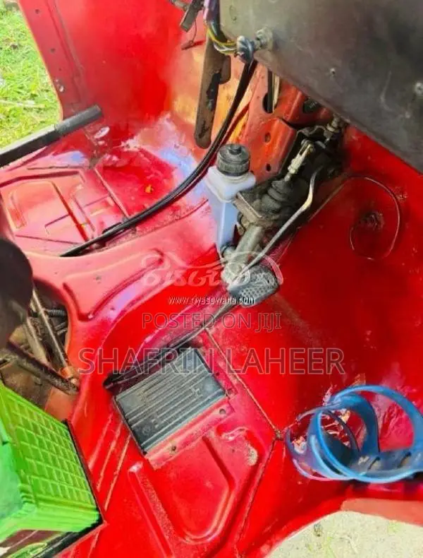 Bajaj RE 205 2010 Three Wheel (Used)