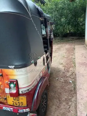 Bajaj 2 Stroke 2005 Three Wheel (Used)