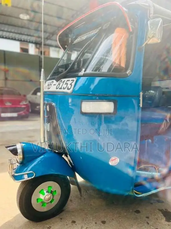 Bajaj 2 Stroke 2003 Three Wheel (Used)