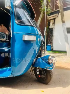 Bajaj 2 Stroke 2003 Three Wheel (Used)