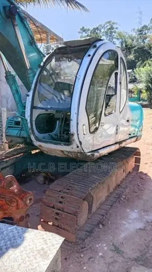 Kobelco Excavator 2017 Heavy-Duty (Used)