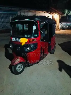 Bajaj 4 stroke 2016 Three Wheel Unregistered (Recondition)