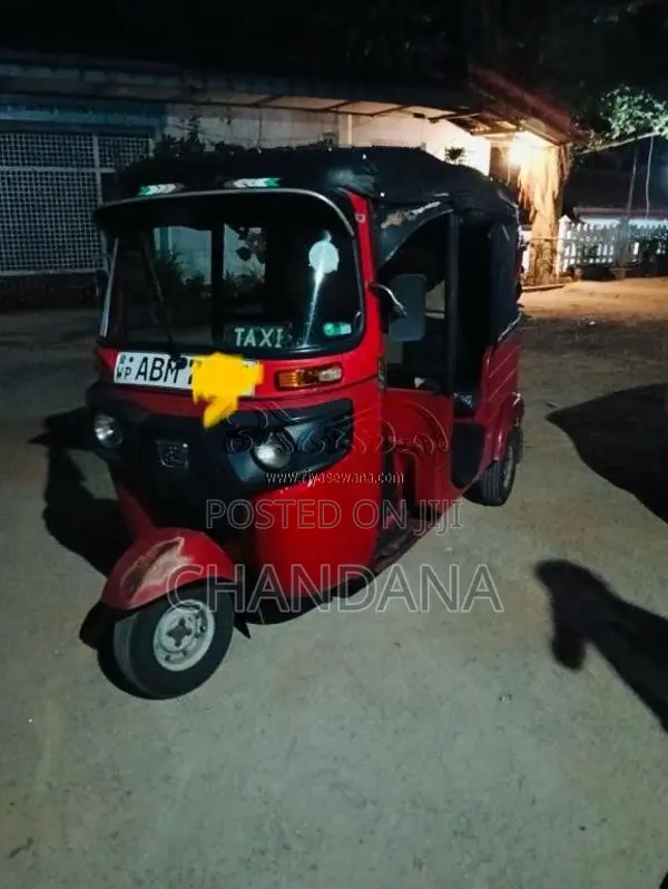 Bajaj 4 stroke 2016 Three Wheel Unregistered (Recondition)