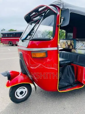 Bajaj 2 Stroke 2004 Three Wheel (Used)