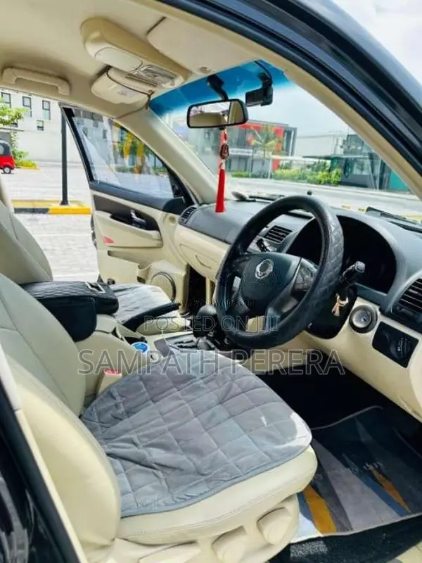 SsangYong Rexton 2015 SUV (Used)