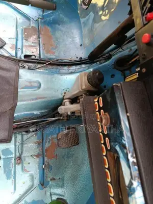 Bajaj RE 205 2011 Three Wheel (Used)