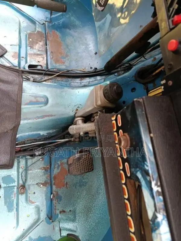 Bajaj RE 205 2011 Three Wheel (Used)