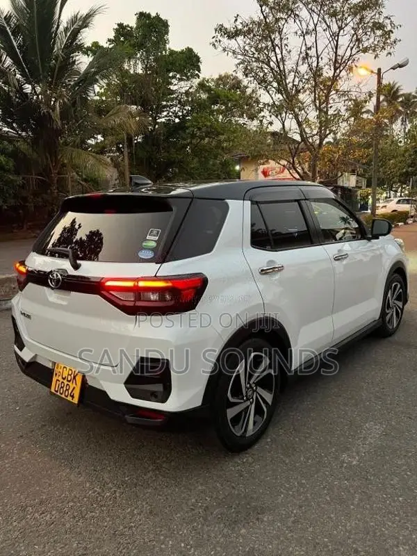 Toyota Raize Z Grade 2020 SUV (Used)