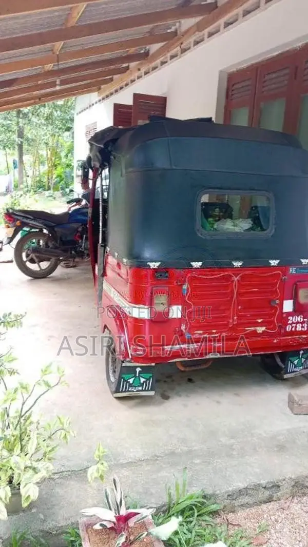 Bajaj 2 Stroke 1998 Three Wheel (Used)