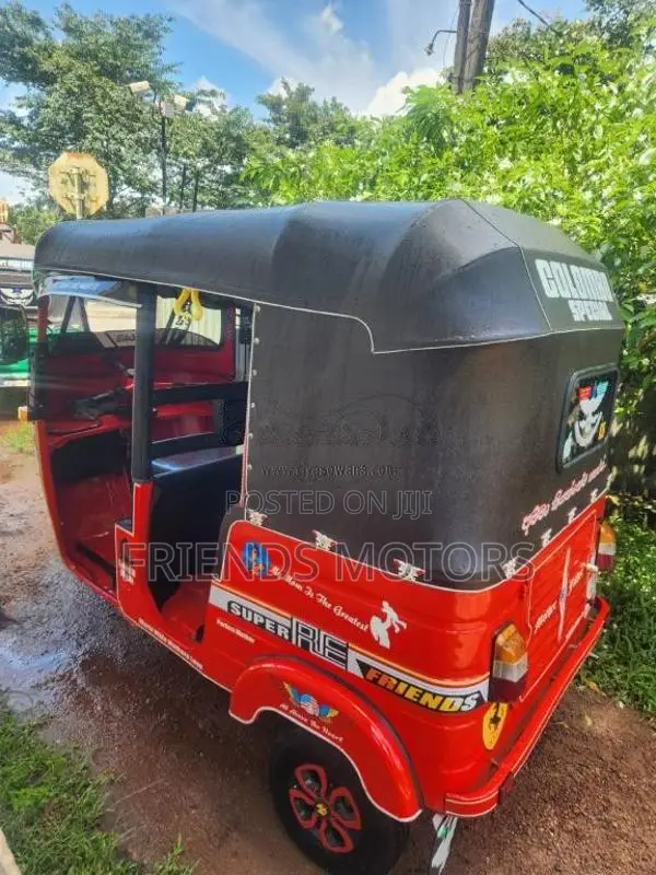 Bajaj 2 stroke 1992 Three Wheel (Used)