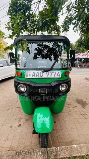 Bajaj RE 2014 Three Wheel (Used)