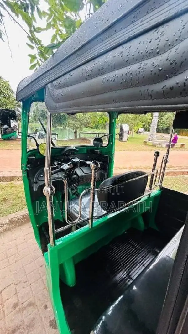 Bajaj RE 2014 Three Wheel (Used)