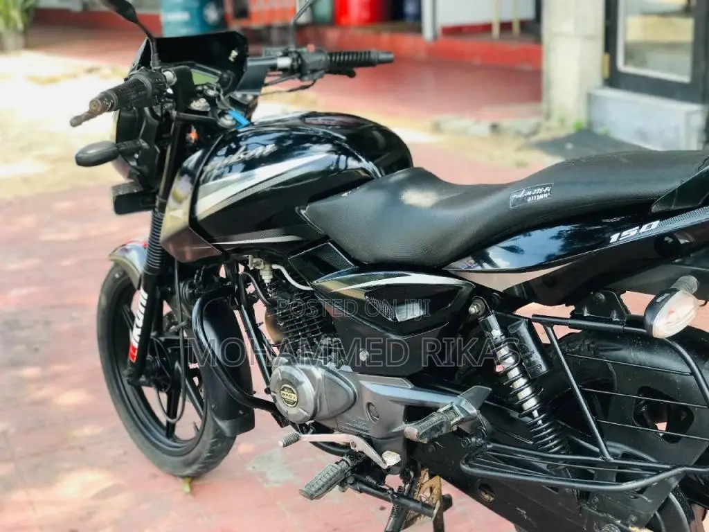 Bajaj Pulsar 150 2018 Motorbike (Used)