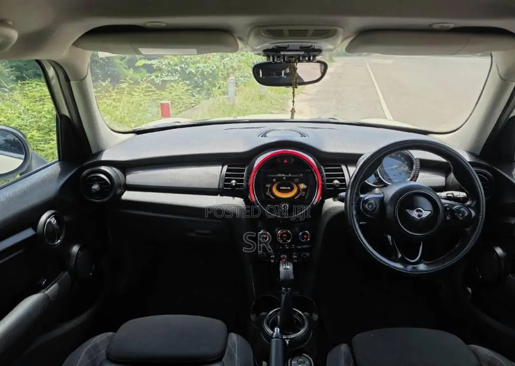 BMW Mini Cooper S 2017 Car (Used)