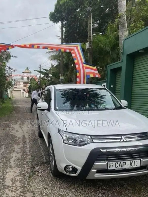 Mitsubishi Outlander 2014 SUV (Used)