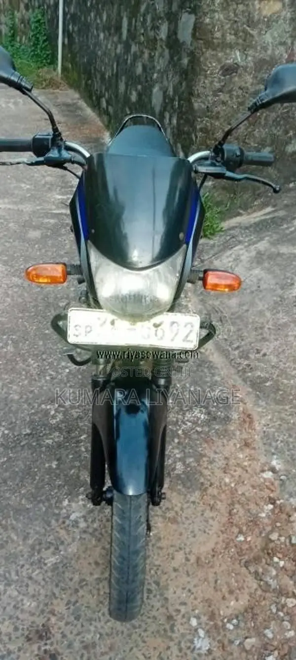 Bajaj Platina 2012 Motorbike (Used)