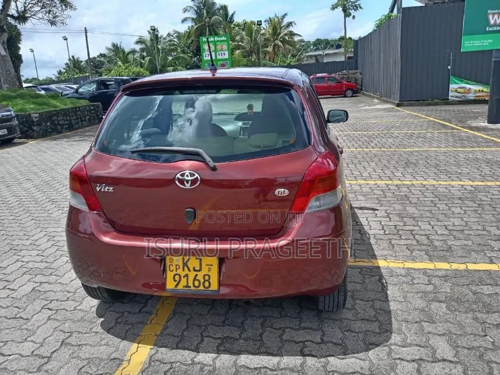 Toyota VITZ ILL 2007 Car (Used)