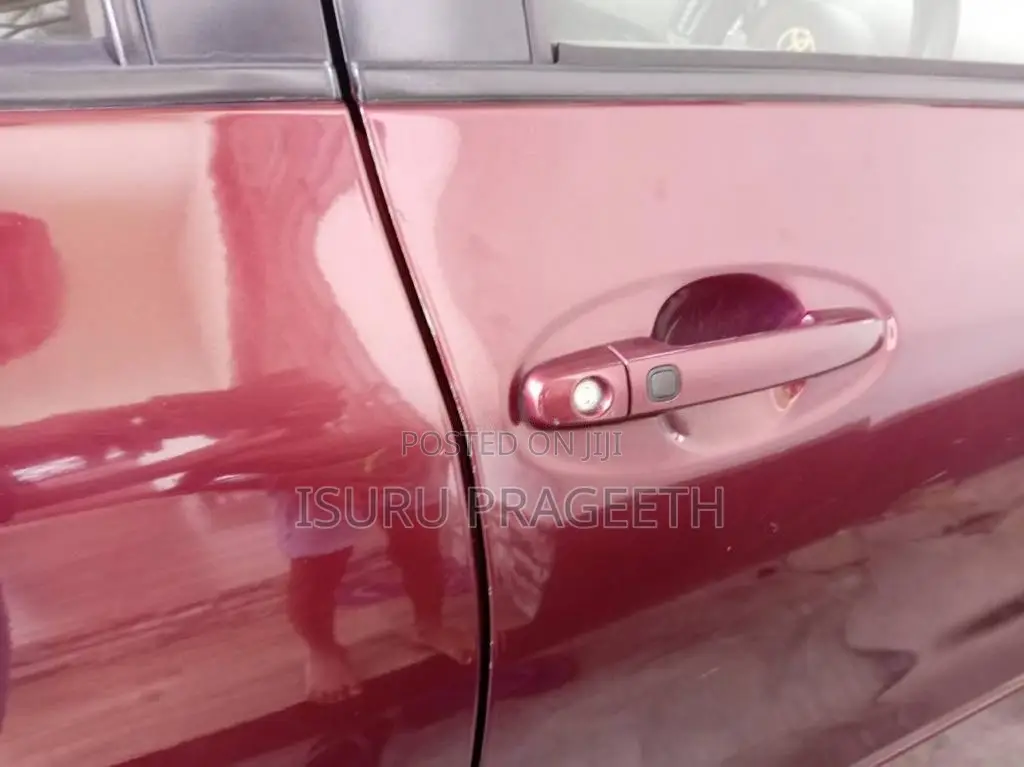 Toyota VITZ ILL 2007 Car (Used)