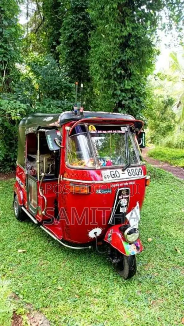 Bajaj 2 Stroke 2002 Three Wheel (Used)