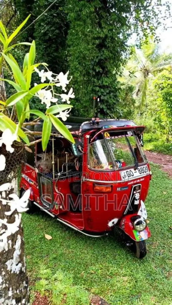 Bajaj 2 Stroke 2002 Three Wheel (Used)