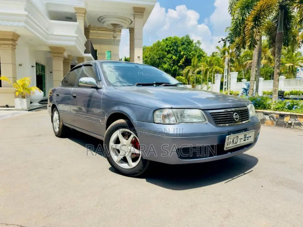 Nissan Fb 15 2003 Car (Used)