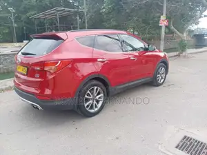 Hyundai Santa Fe 2014 SUV (Used)
