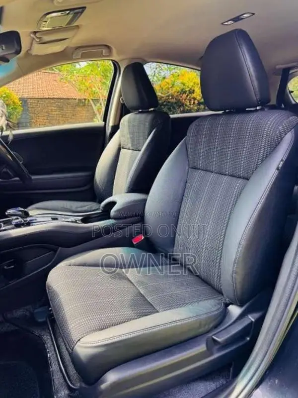 Honda Vezel Z 2014 SUV (Used)