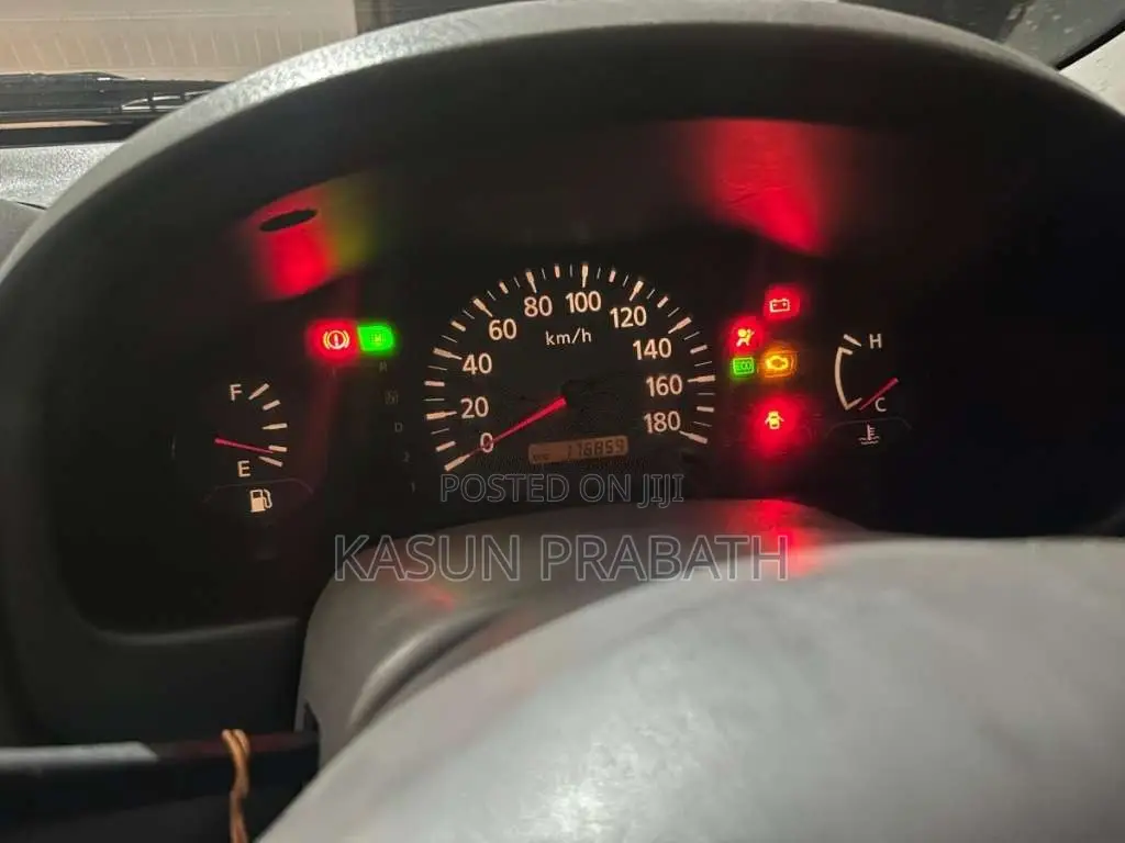 Nissan FB15 2000 Car (Used)