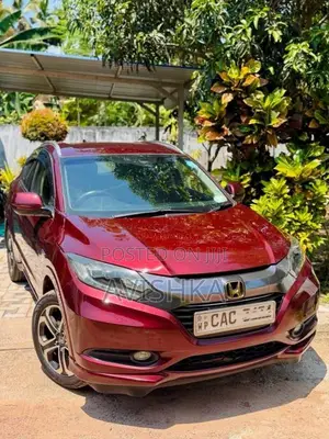 Honda Vezel 2014 SUV (Used)