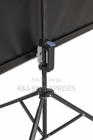 Tripod projector Screen - 6×6