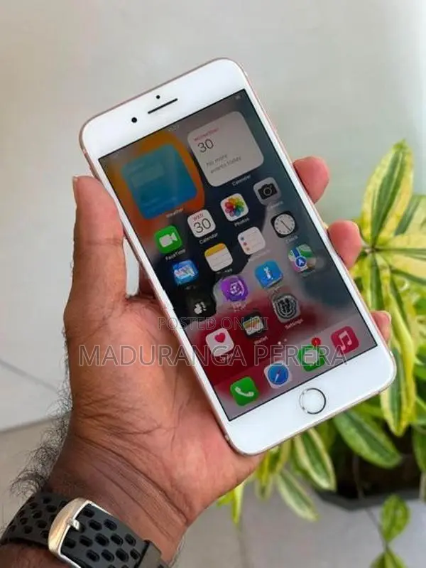 Apple iPhone XS (Used)