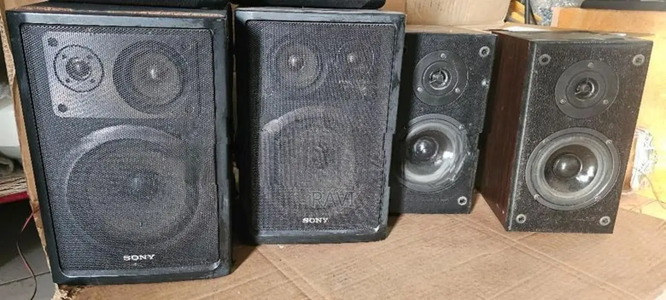 bookshelf speakers
