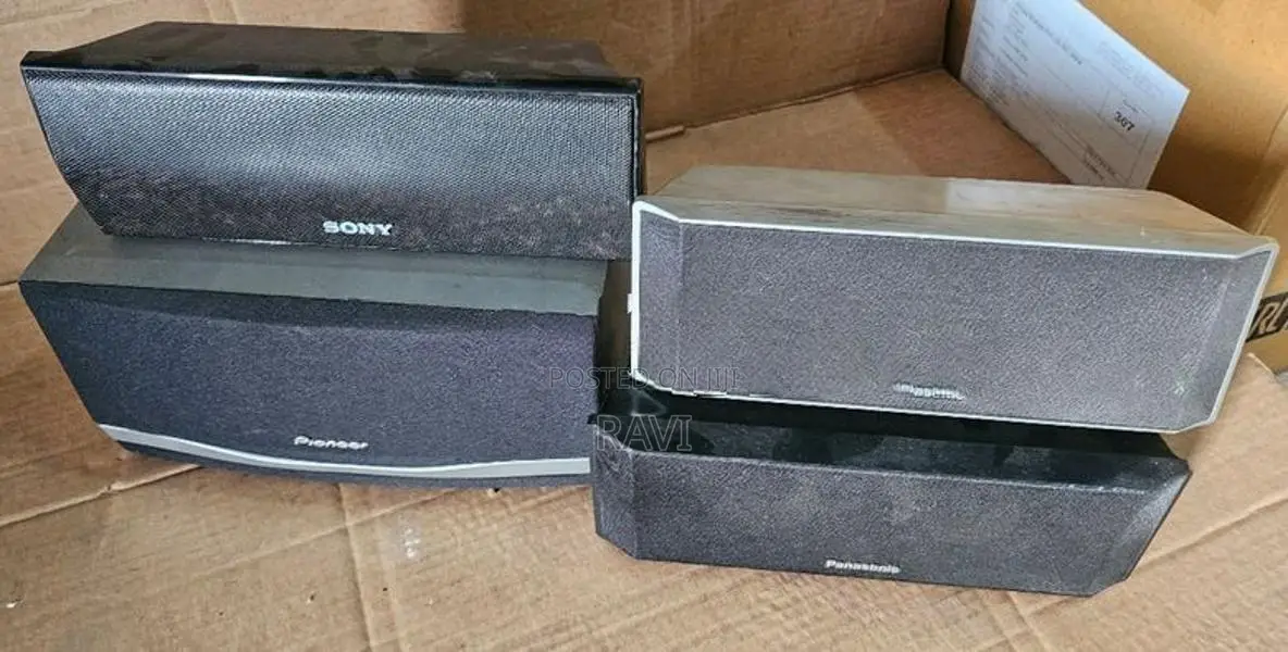 bookshelf speakers