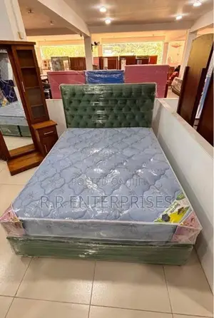 New 6*4 Ft 72*48 Cushion Divan Bed And Spring Mattresses .