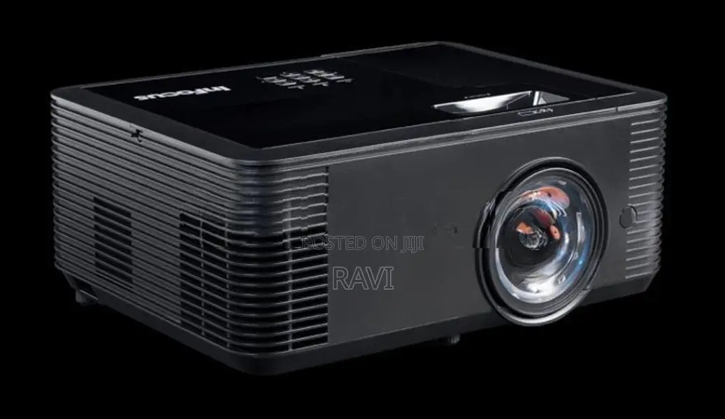 short throw projector