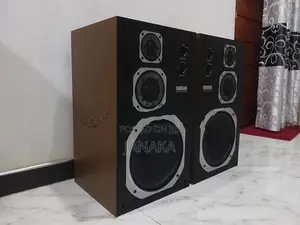 Yamaha Powered Speakers
