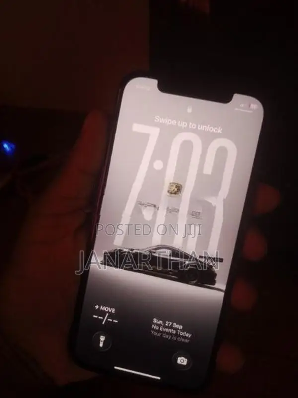 Apple iPhone 12 (Used)