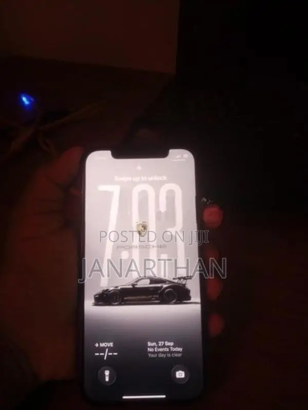 Apple iPhone 12 (Used)