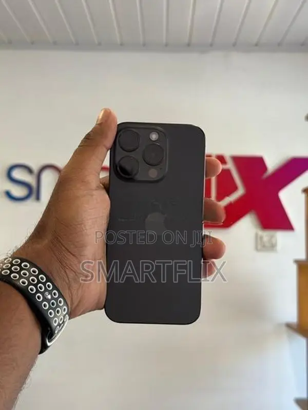 Apple iPhone 15 Pro (Used)