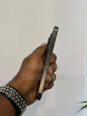Apple iPhone 15 Pro (Used)