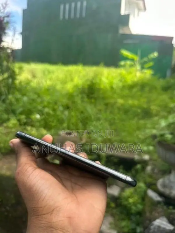 Apple iPhone X For Parts Only