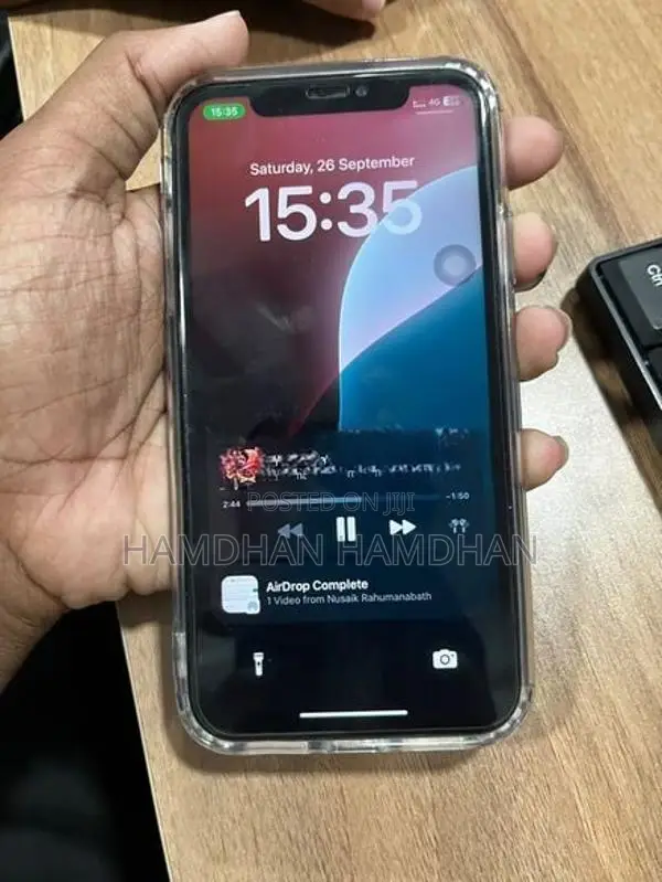 Apple iPhone 11 (Used)