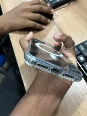 Apple iPhone 11 (Used)
