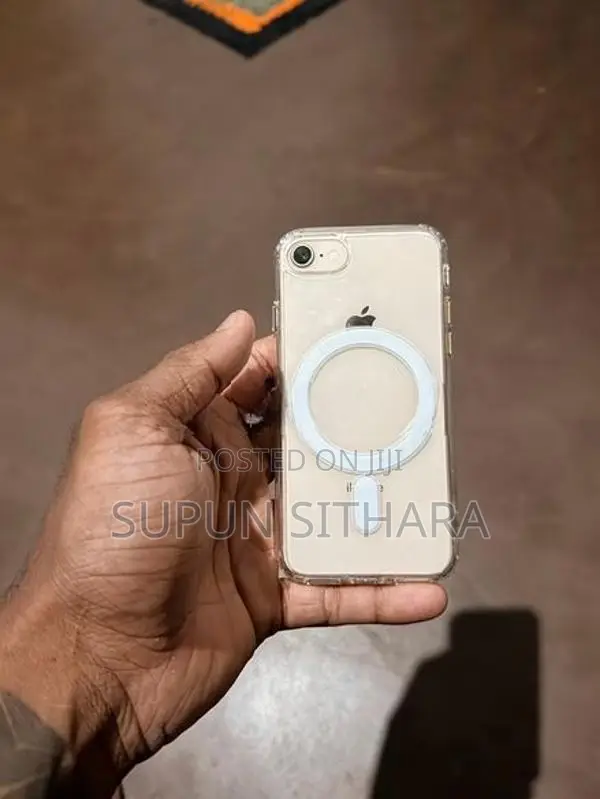 Apple iPhone 8 (Used)