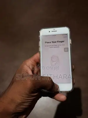 Apple iPhone 8 (Used)