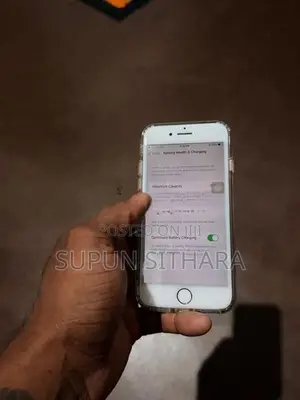 Apple iPhone 8 (Used)