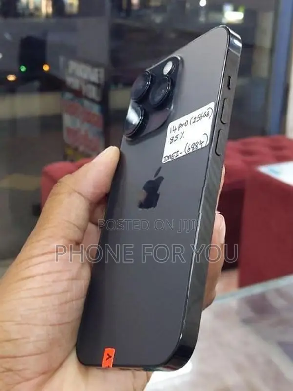 Apple iPhone 14 Pro (Used)
